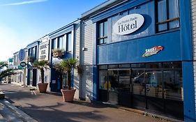 Logis Hotel - La Petite Rade